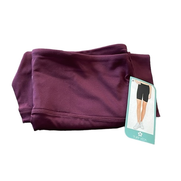 Tuff Veda - Women’s Active Short - Picture 4 of 5